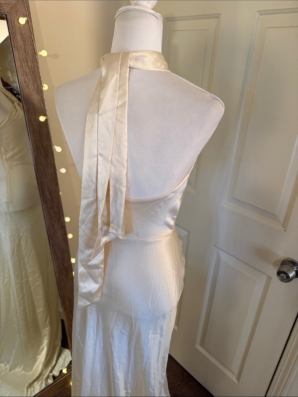 Ronny Kobo Samra Satin Twist-Halter Column Gown - Picture 13 of 15